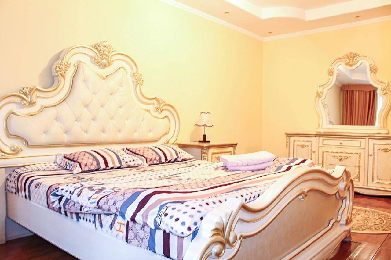 Tolebaeva 65 Almaty Exterior foto